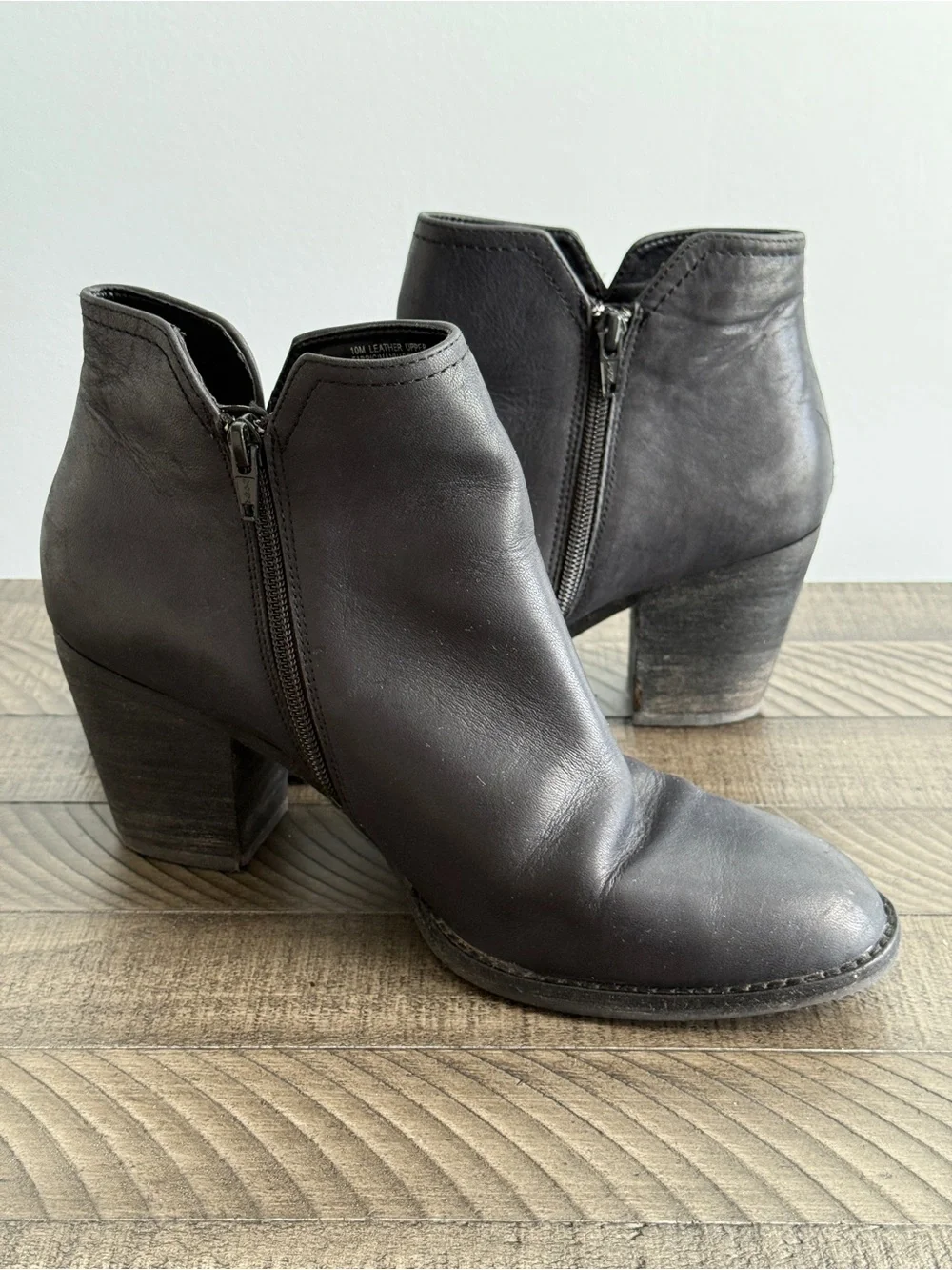 Gianni Bini Leather Ankle Boots Womens Black Block Heel Ankle Booties Size 10